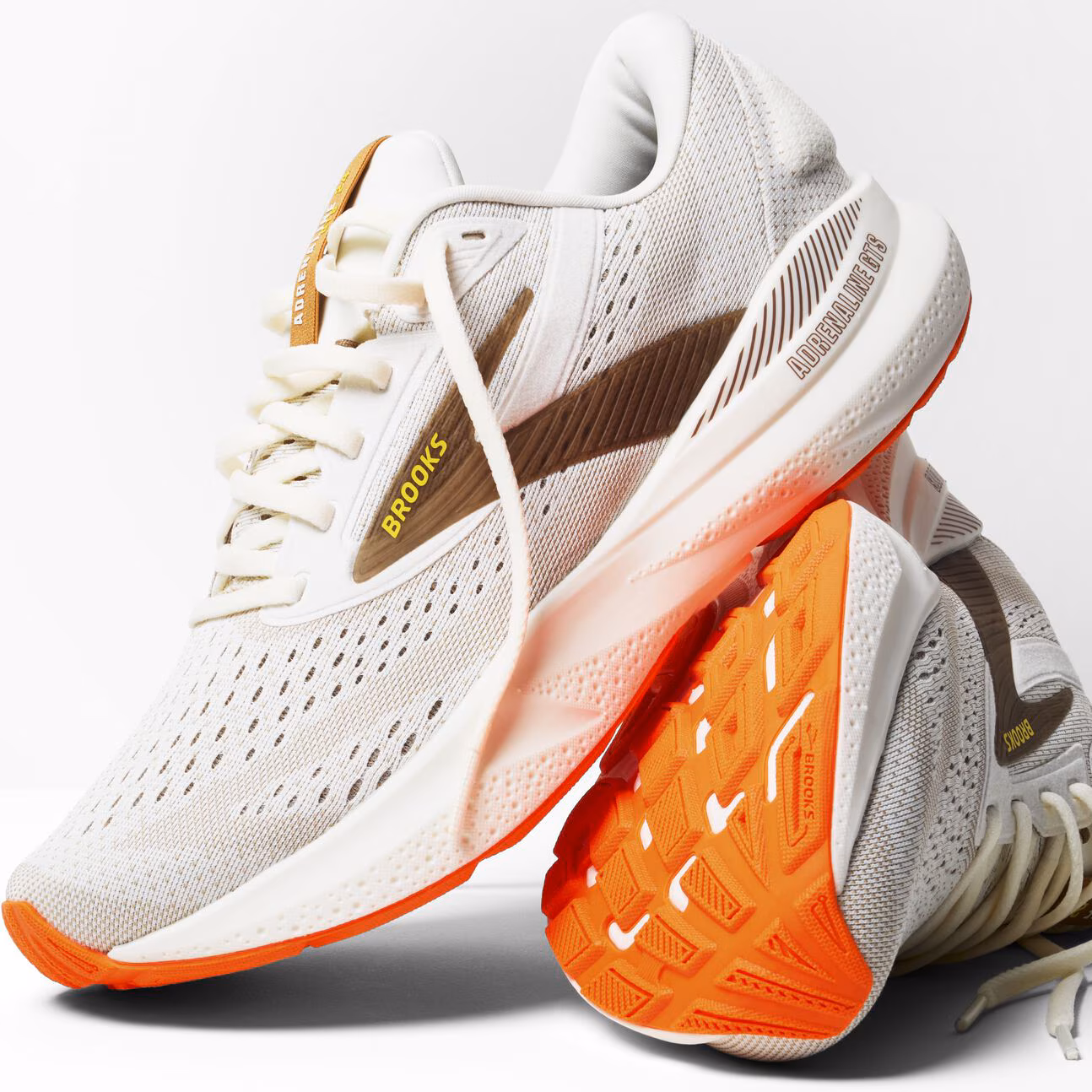 110437-104-y-adrenaline-gts-24-mens-supportive-cushion-running-shoe