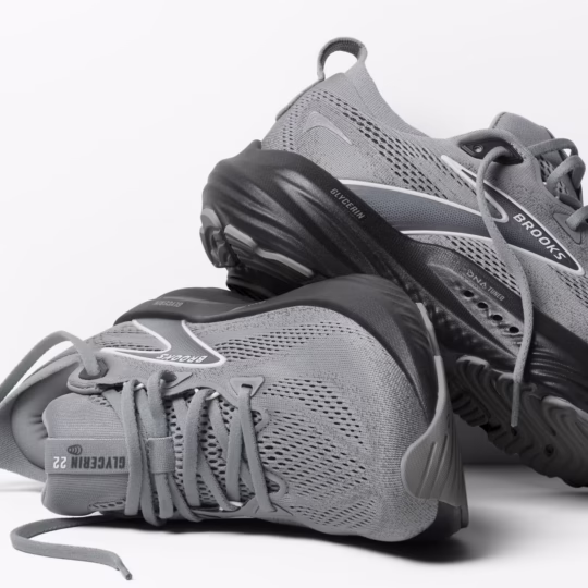 110445-078-y-glycerin-22-mens-dynamic-cushion-road-running-shoe