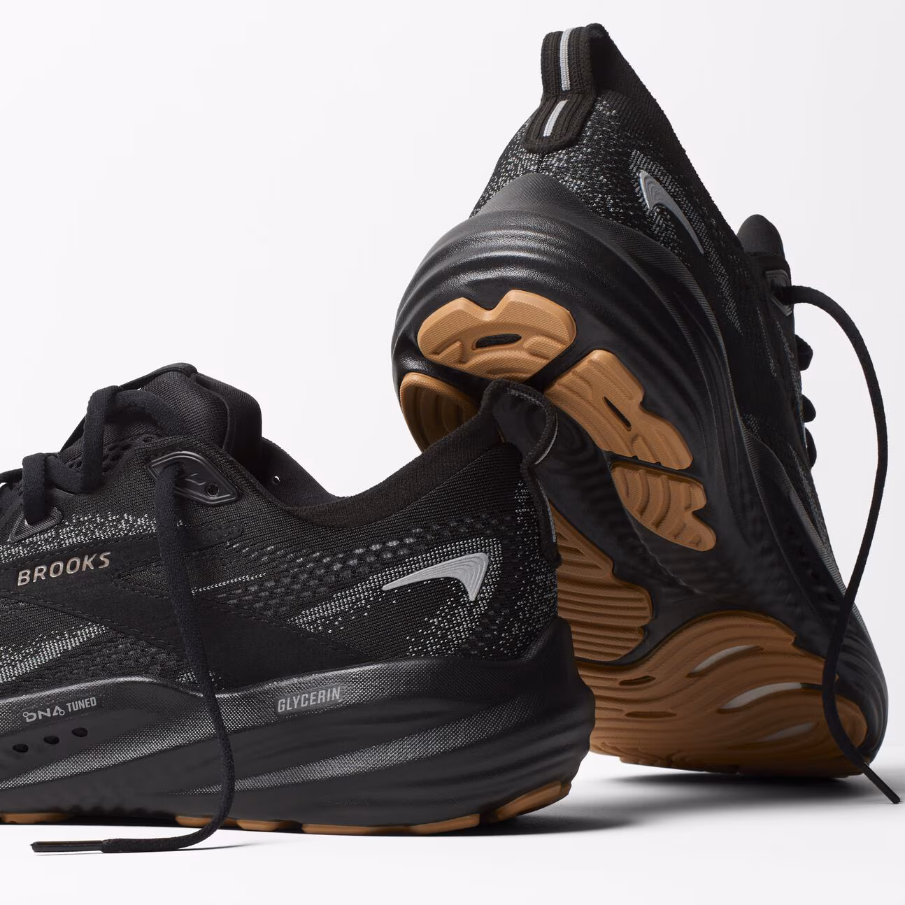 110445-089-y-glycerin-22-mens-dynamic-cushion-road-running-shoe