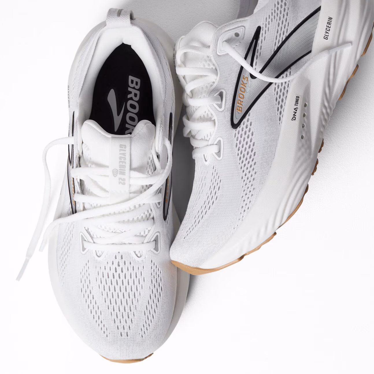 120434-135-y-glycerin-22-womens-dynamic-cushion-road-running-shoe