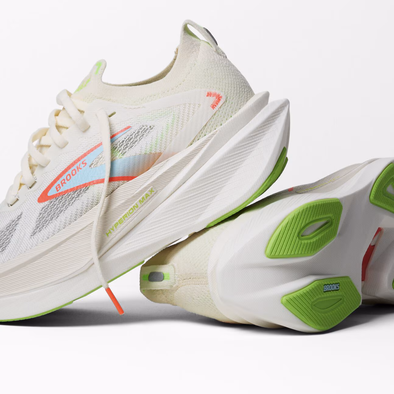 120455-182-y-hyperion-max-3-womens-max-cushion-road-running-shoe